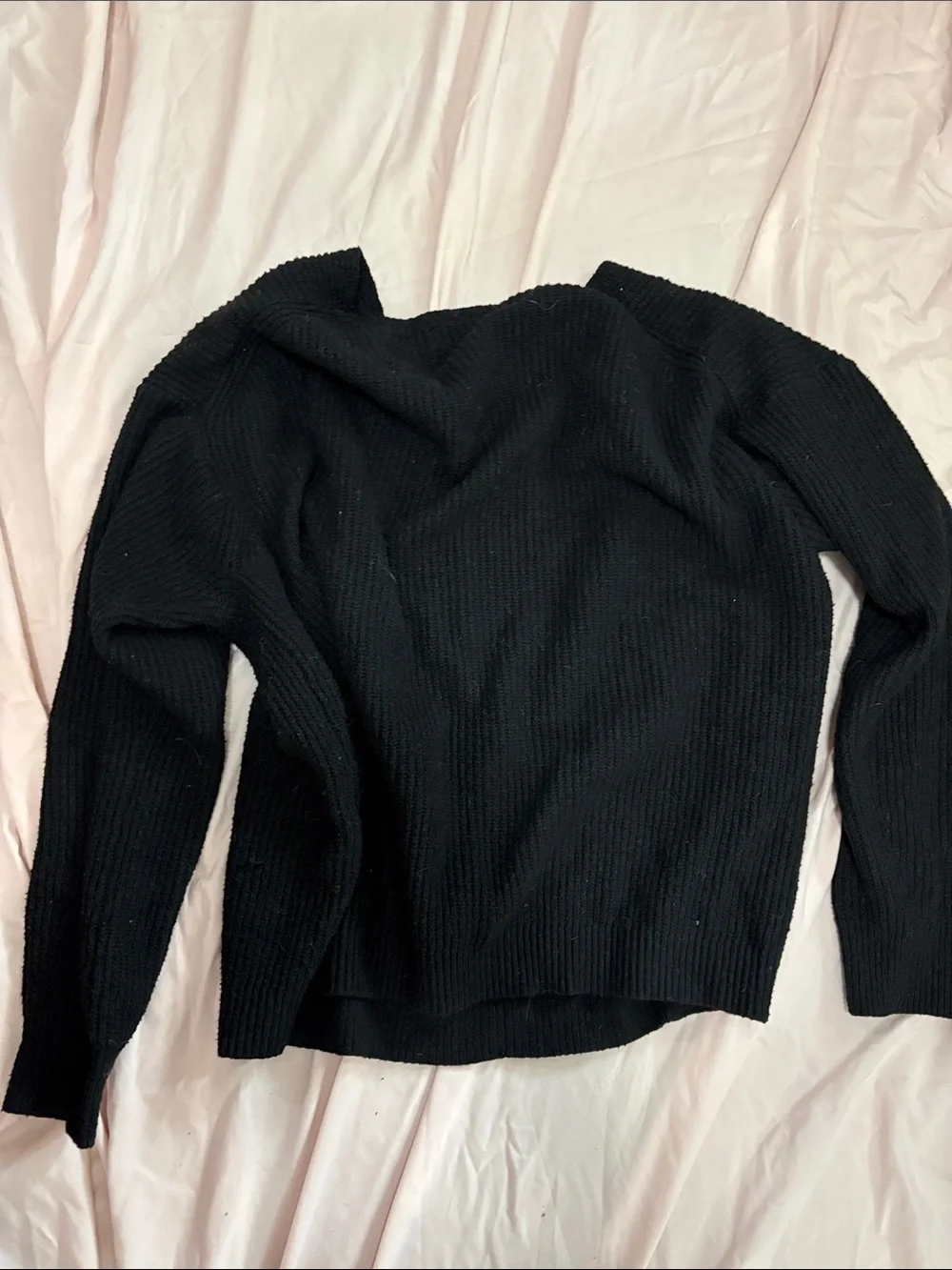 Ava & Viv Black V-Neck Ribbed Sweater